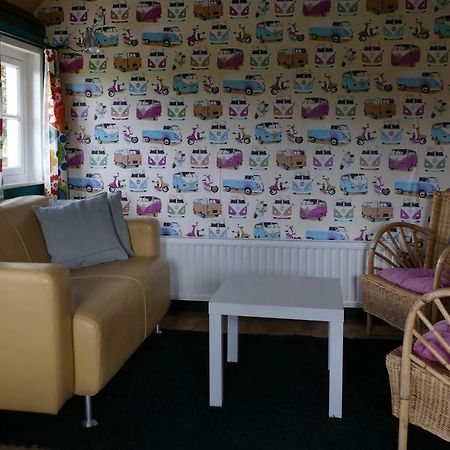 Ulekesnest Villa Helenaveen Екстериор снимка